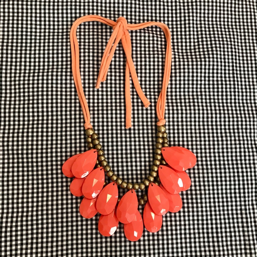 Teardrop necklace